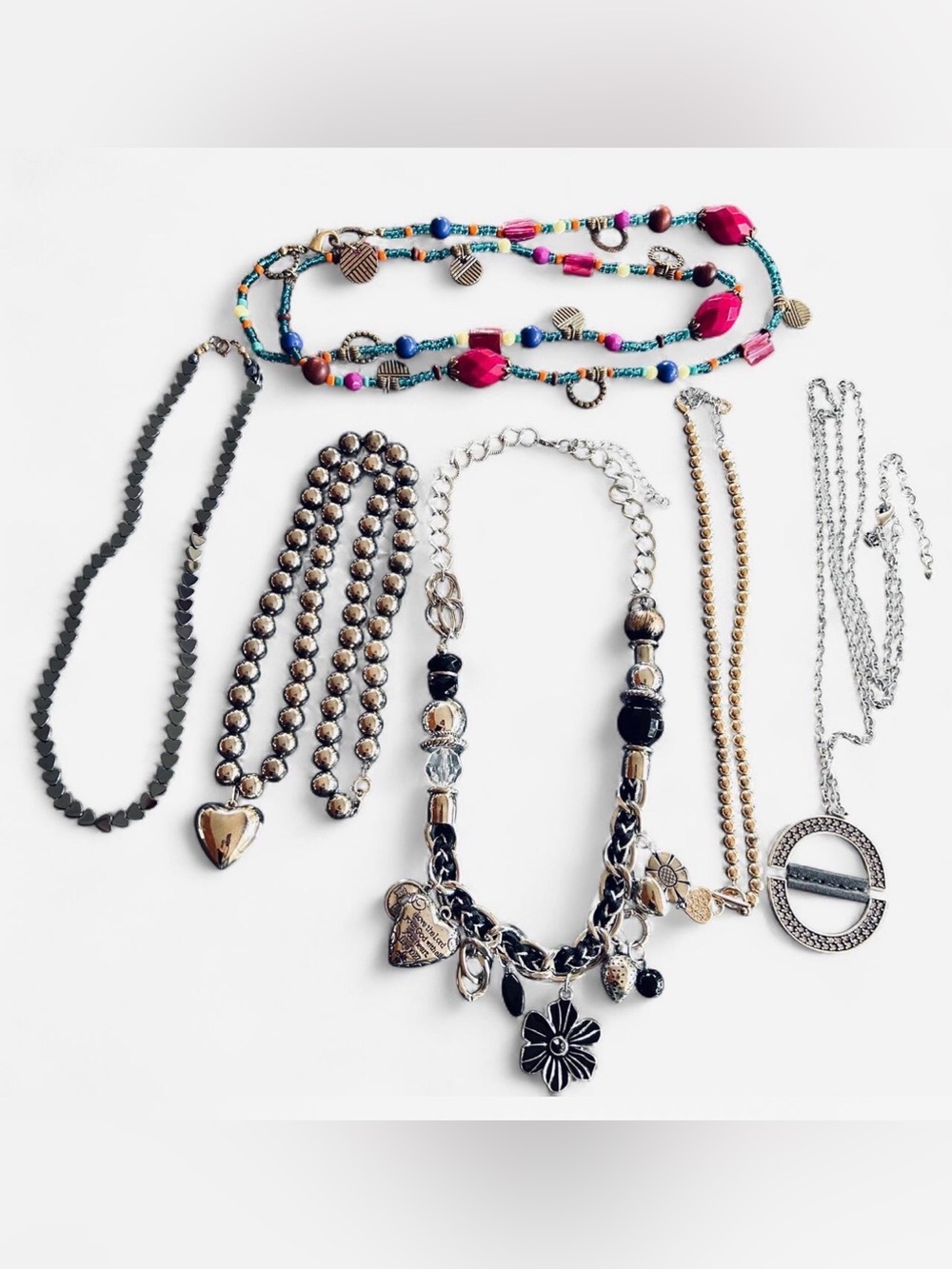 Vtg Necklace Boundle premier designs and others